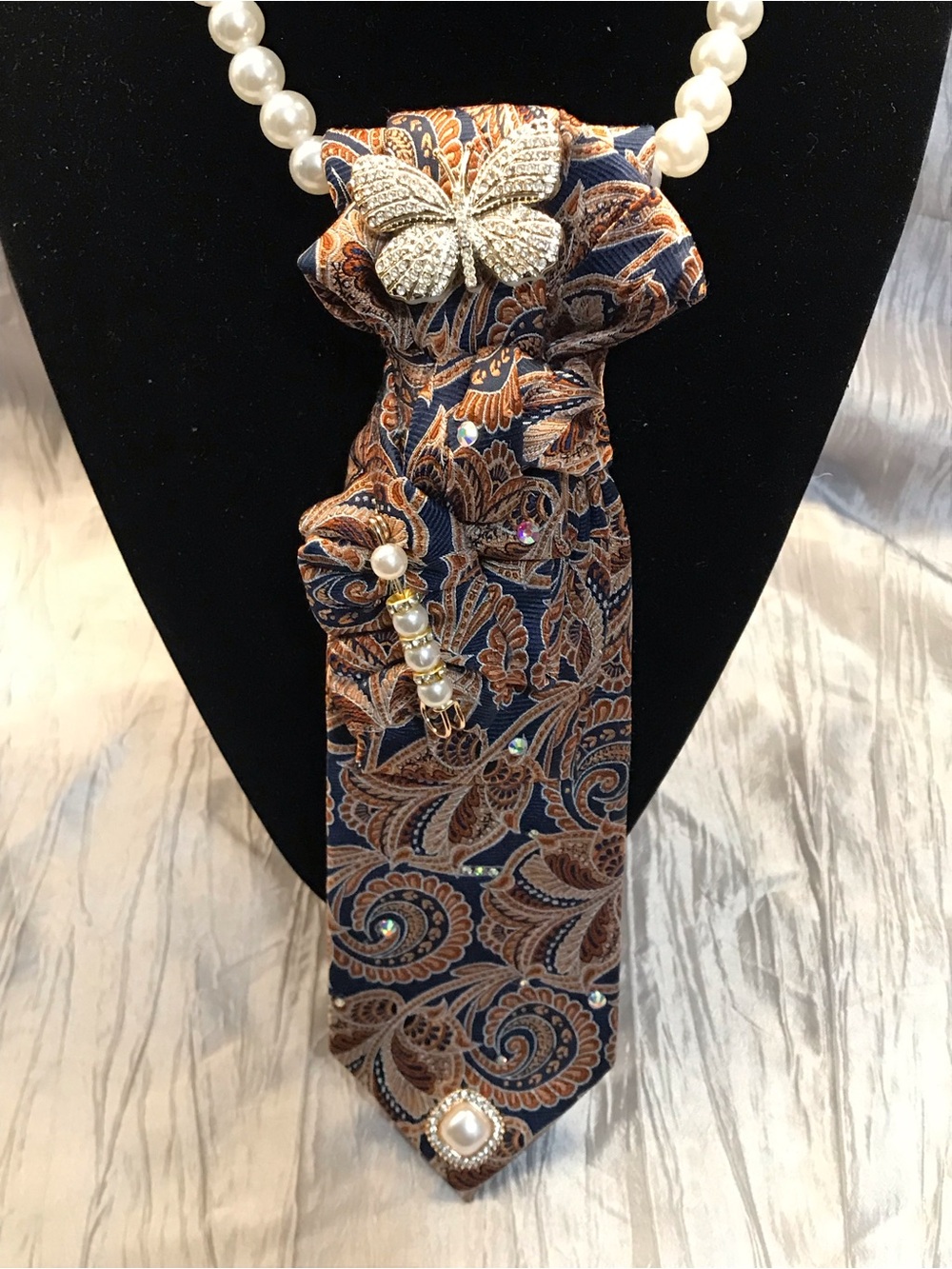 Pearl and Butterfly Paisley Statement Tie Necklace - Blue & Brown
